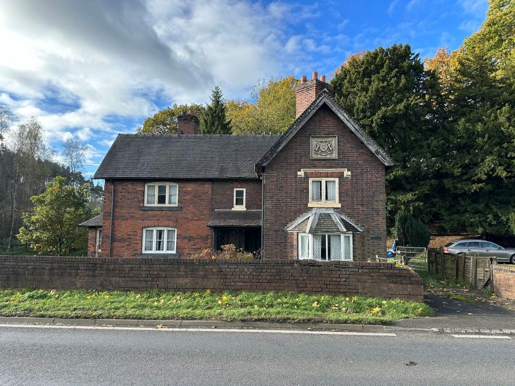 The Firs, Stone Road, Meaford, Stone, Staffordshire, ST15 0QT 4 bed