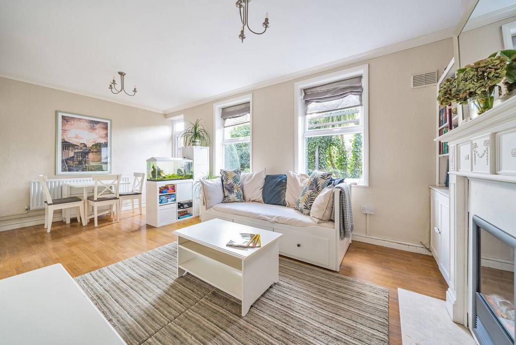 Adolf Street, Sydenham, London, SE6 3 bed terraced house for sale £