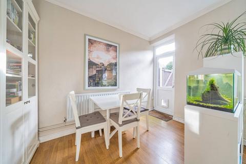 13 Adolf Street, London, SE6 3EJ