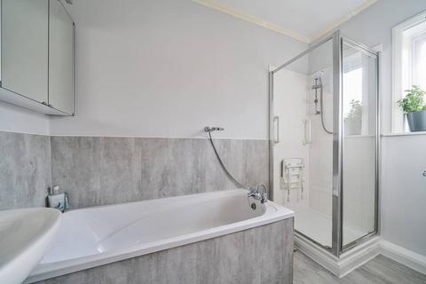 13 Adolf Street, London, SE6 3EJ