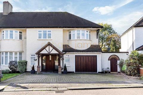4 bedroom semi-detached house for sale, Copthall Gardens, Mill Hill