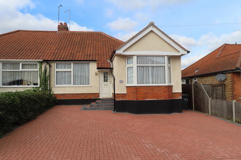 3 bedroom semi-detached bungalow to rent, Shafto Road, Suffolk IP1