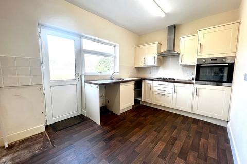 3 bedroom semi-detached bungalow to rent, Shafto Road, Suffolk IP1