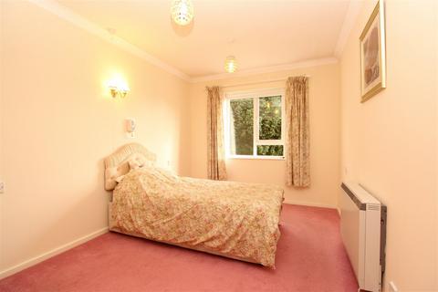 2 bedroom flat for sale, School Road, Wrington