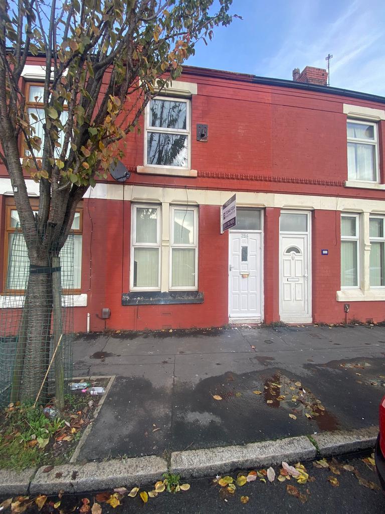 Laird Street, Birkenhead CH41 2 bed terraced house to rent £695 pcm