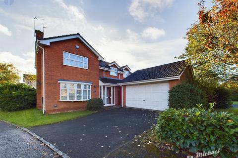 4 bedroom detached house for sale, Hales Croft, Aylesbury