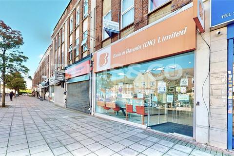 Shop to rent, Kenton Road, Harrow, HA3