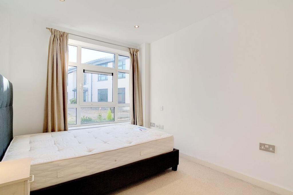 7 Bedroom 2 3