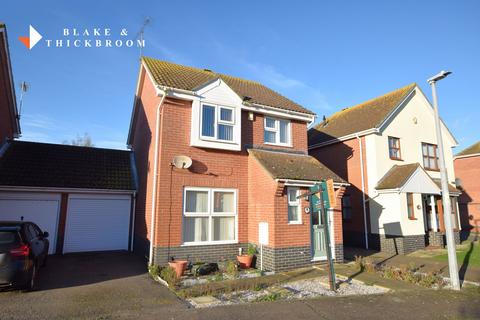 3 bedroom detached house for sale, Lulworth Close, Clacton-on-Sea