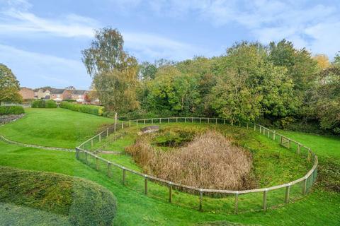 undefined, Swindon,  Wiltshire,  SN5