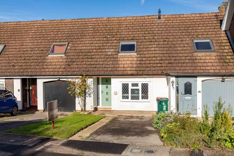 2 bedroom terraced house for sale, Matthey Place, Crawley RH10