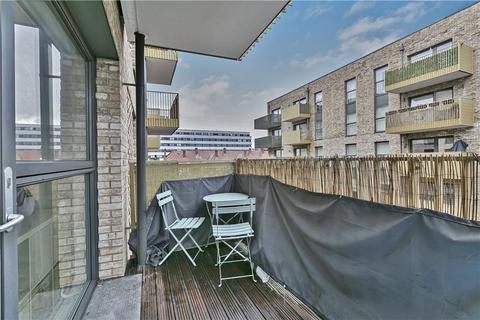 1 bedroom apartment for sale, Selbourne Avenue, Hounslow, TW3