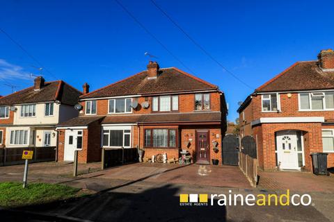 4 bedroom semi-detached house for sale, Crawford Road, Hatfield