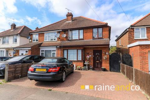 4 bedroom semi-detached house for sale, Crawford Road, Hatfield