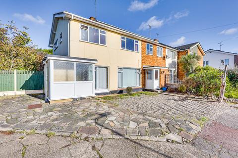 3 bedroom semi-detached house for sale - Dandies Chase, Leigh-on-sea, SS9