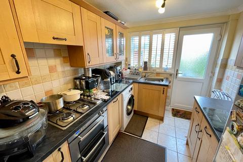 56 Buchanan Drive, Luton, LU2 0RT