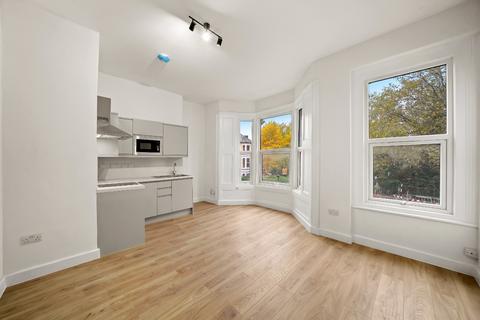 1 bedroom apartment to rent, Iverson Road, West Hampstead, NW6
