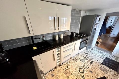 2 bedroom terraced house for sale, High Street, Rochester, Kent