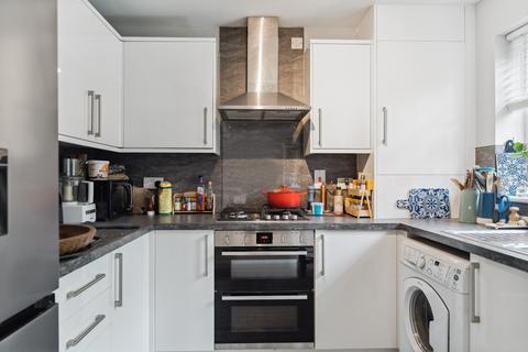 2 Cromer Gardens, Glasgow, G20 9JQ