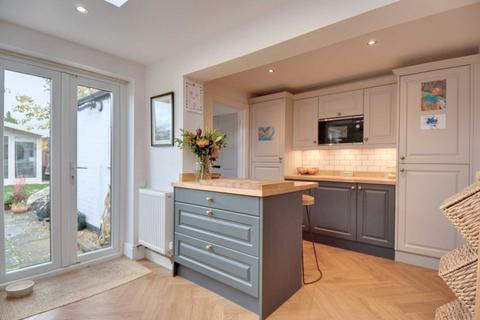 16 Albert Road, Henley-on-thames, RG9 1SD