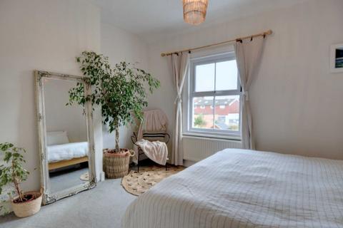 16 Albert Road, Henley-on-thames, RG9 1SD
