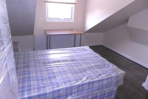 7 bedroom terraced house to rent - Dawlish Road, Birmingham B29