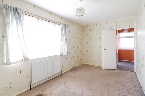 20 Hemsted Road, Erith, DA8 3LA