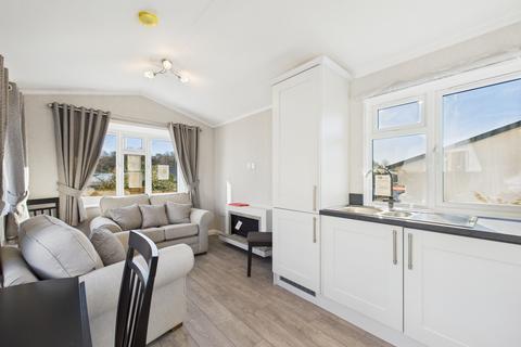 1 bedroom park home for sale, Sandleford Lodge, Thatcham, RG19