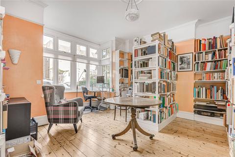 54 Stile Hall Gardens, London, W4 3BU