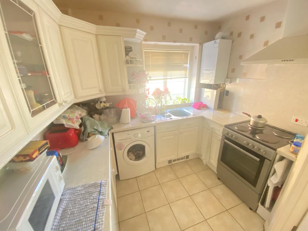 Kitchen T202311071722.jpg