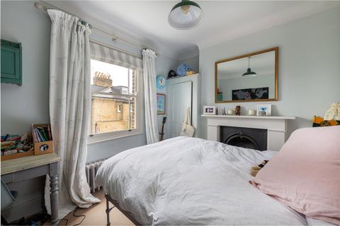 4 bedroom terraced house for sale, Charlwood Road, London, SW15