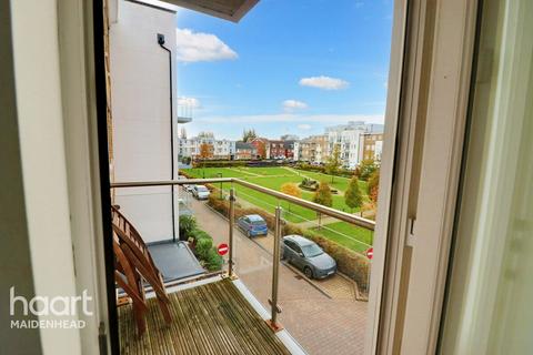 2 bedroom apartment for sale, Grebe Way, MAIDENHEAD