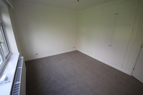 4 Blenheim Way, Grantham, NG31 7HT