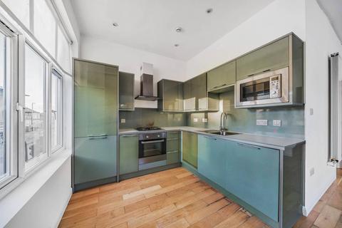 1 bedroom flat for sale - East Point, Leyton, London, E10