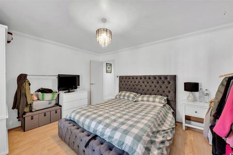 1 bedroom end of terrace house for sale, Turpington Lane, Bromley, Kent, BR2
