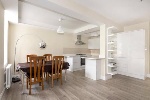 3 bedroom apartment for sale, Carlton Hill, St John's Wood, London, NW8