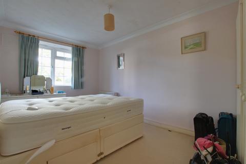 2 bedroom ground floor flat for sale, White Ladies Close, Warblington