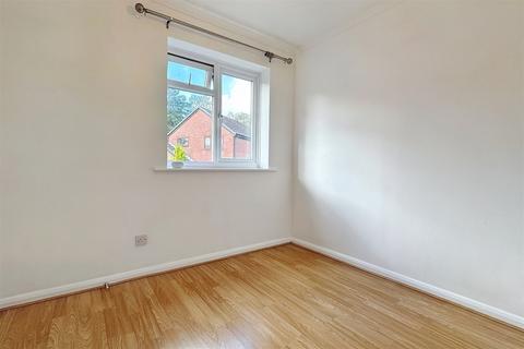7 Highclere Way, Chandler's Ford, Eastleigh, SO53 3PQ