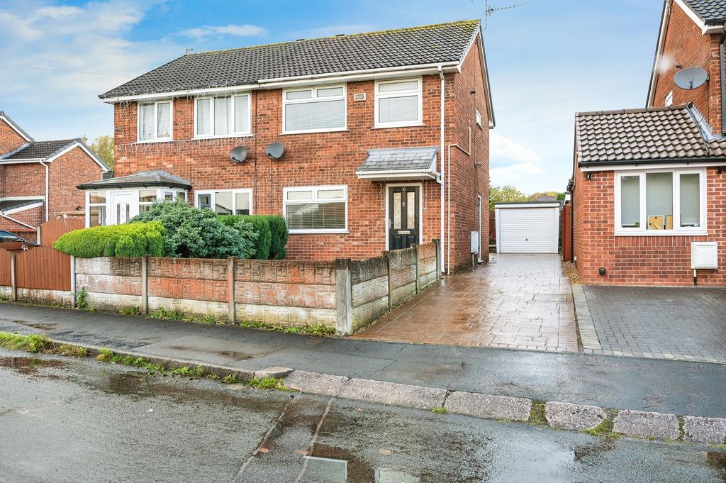 Peel Street, Wigan, WN2 3 bed semidetached house for sale £150,000