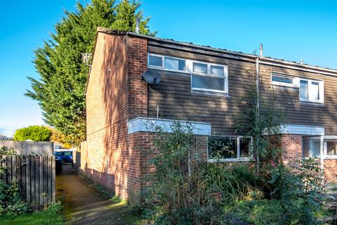3 bedroom terraced house for sale - Tweed Close, Daventry, NN11