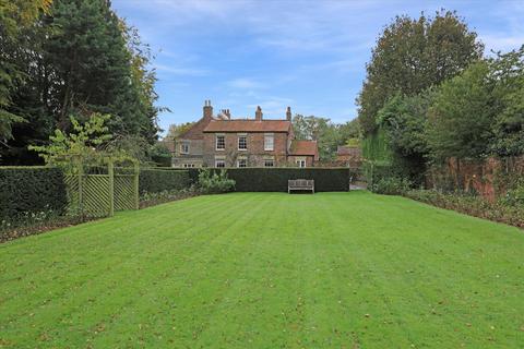 6 bedroom detached house for sale, Front Street, Topcliffe, Thirsk, North Yorkshire, YO7