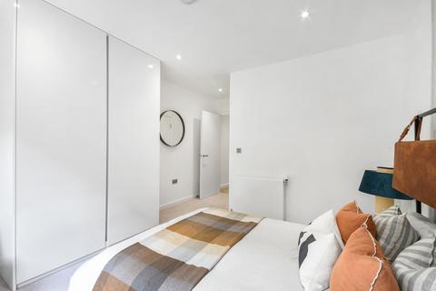 2 bedroom apartment for sale - King's Grove, Islington, EC1V