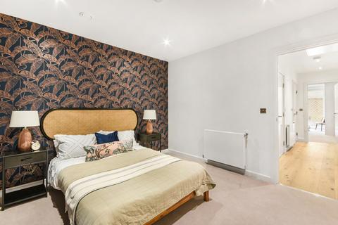 2 bedroom apartment for sale, King's Grove, Islington, EC1V