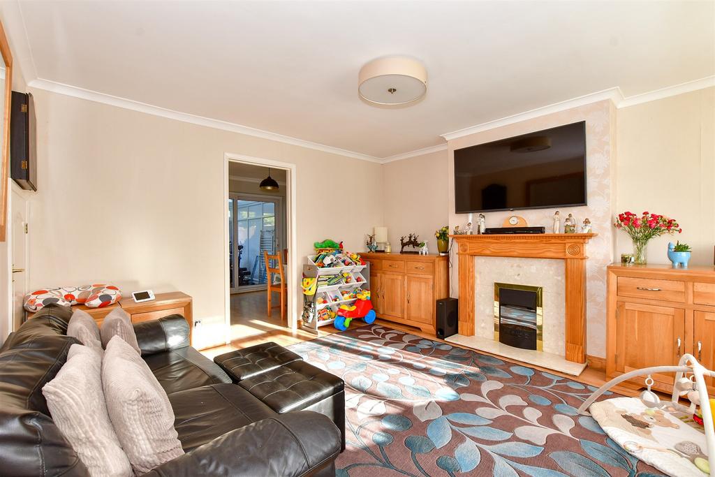 Fishers Road, Staplehurst, Tonbridge... 3 bed terraced house for sale