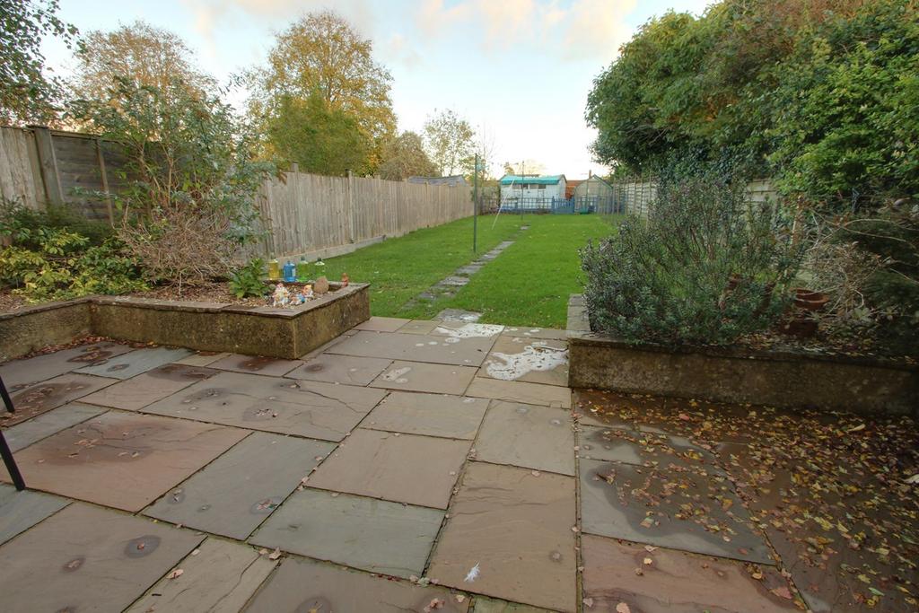 Compton Road, Shepton Mallet, BA4 3 bed semidetached house for sale
