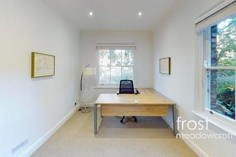 Office to rent, Kensington W8