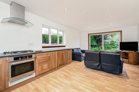 8 Allardice Crescent, Kirkcaldy, KY2 5TY