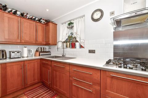 4 bedroom semi-detached house for sale, Richmond Road, Coulsdon, Surrey