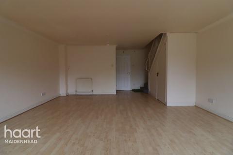 undefined, Coalmans Way, Slough