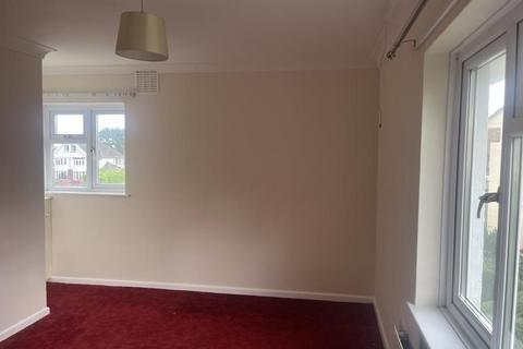 2 bedroom flat to rent, Marley Close, Minehead TA24